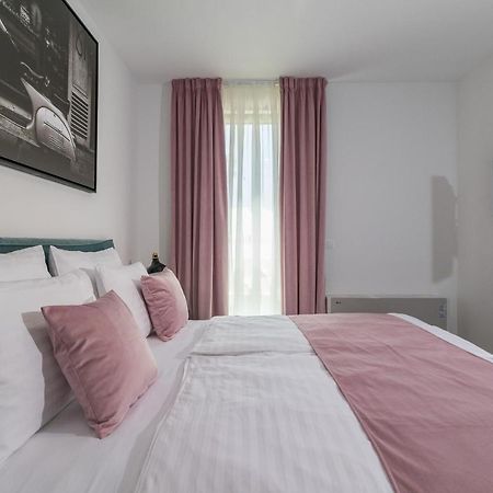 Luxury Apartments Magali 1 Ровинь Экстерьер фото