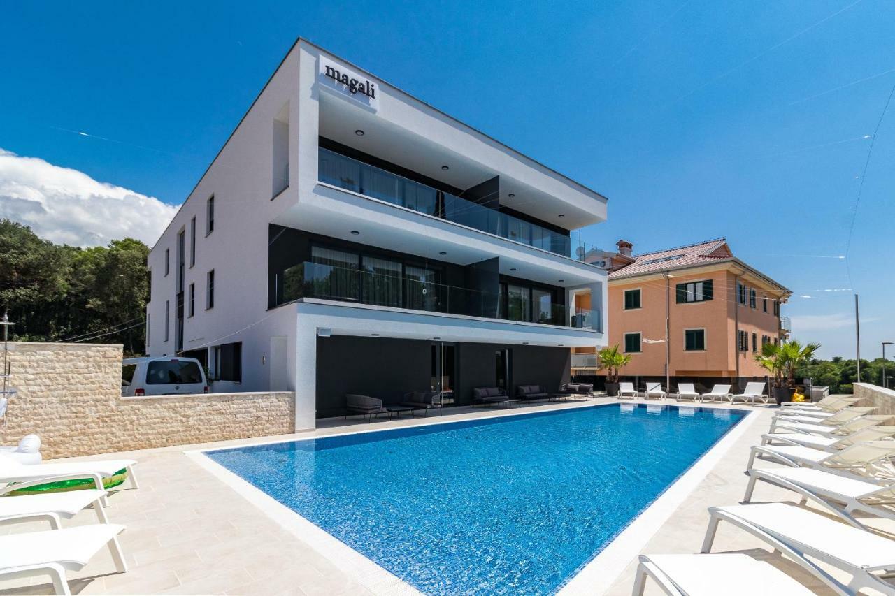 Luxury Apartments Magali 1 Ровинь Экстерьер фото