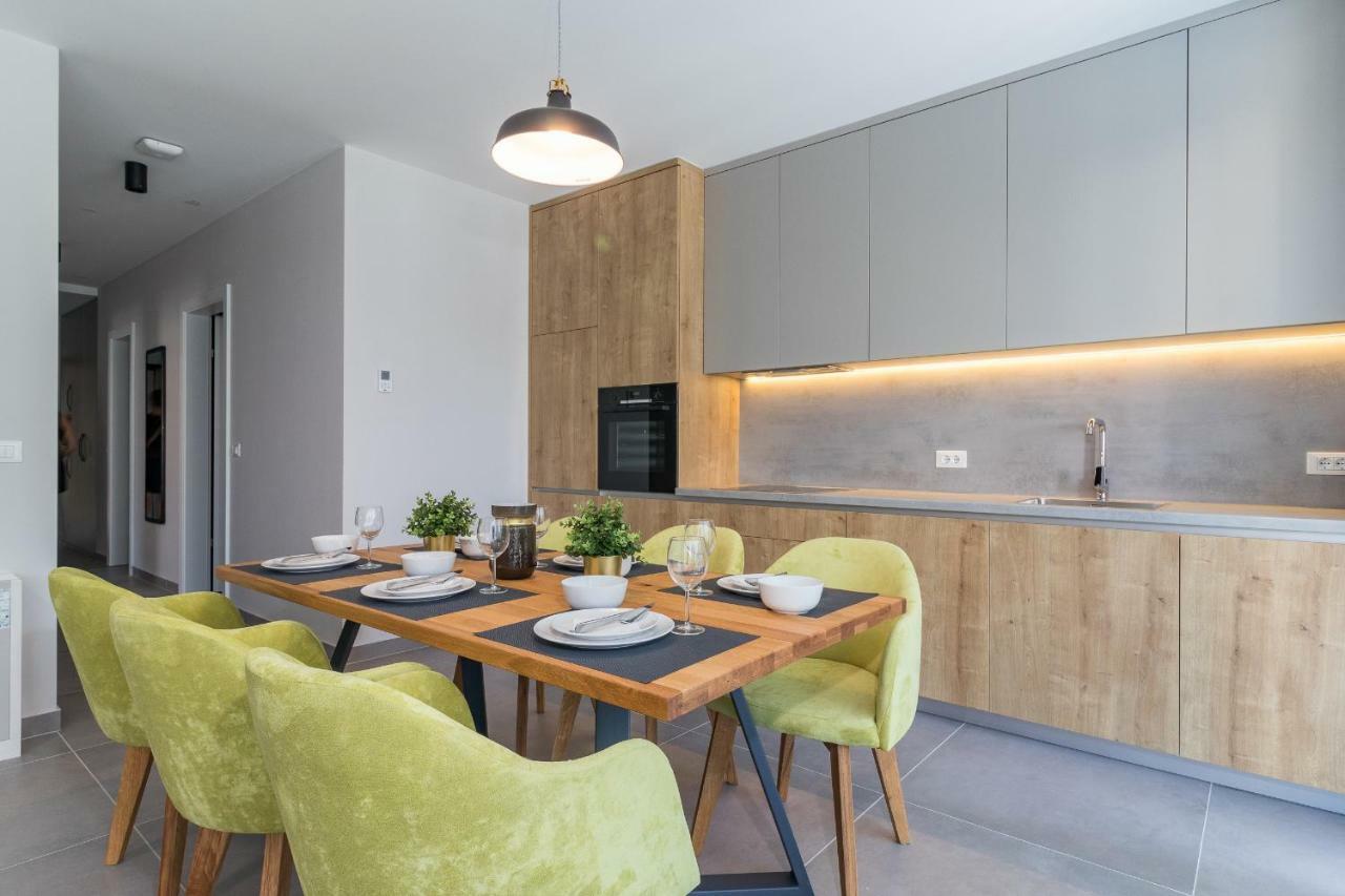 Luxury Apartments Magali 1 Ровинь Экстерьер фото
