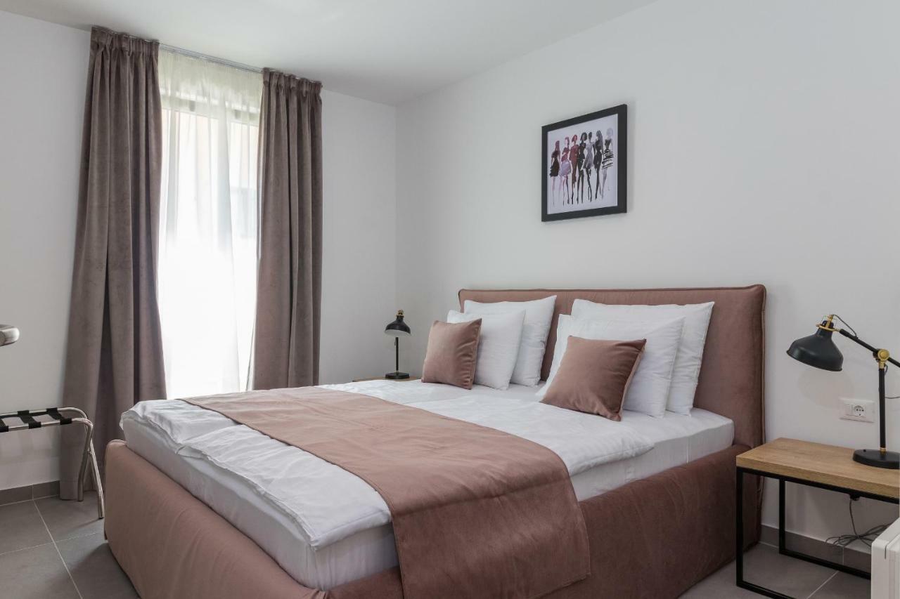Luxury Apartments Magali 1 Ровинь Экстерьер фото